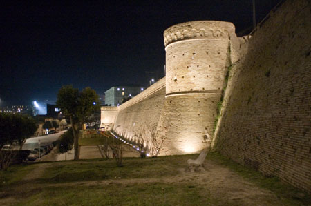 mura sforsesche