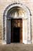 portale della chiesa di castelnuovo042